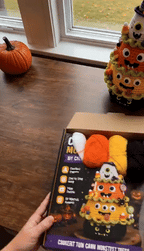 🔥 LAST DAY 49% OFF – 🎃 Halloween Tree DIY Crochet Kit | All-In-One Kit for a Layered 7-Inch Spooky Tabletop Decoration 🧶👻✨